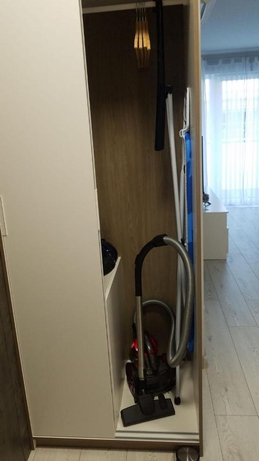 ,Private Apartment, Aircondition, Garage, Hd Tv Pl & De, Wifi, Fully Equipped, Near Beach โควอบเซก ภายนอก รูปภาพ